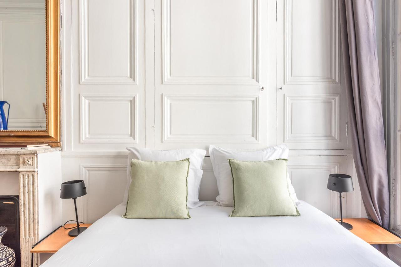 Outstanding Parisian Flat In Heart Of Paris Center Apartment Exterior foto