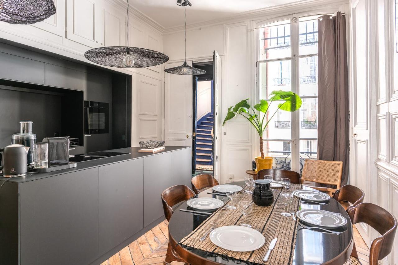 Outstanding Parisian Flat In Heart Of Paris Center Apartment Exterior foto